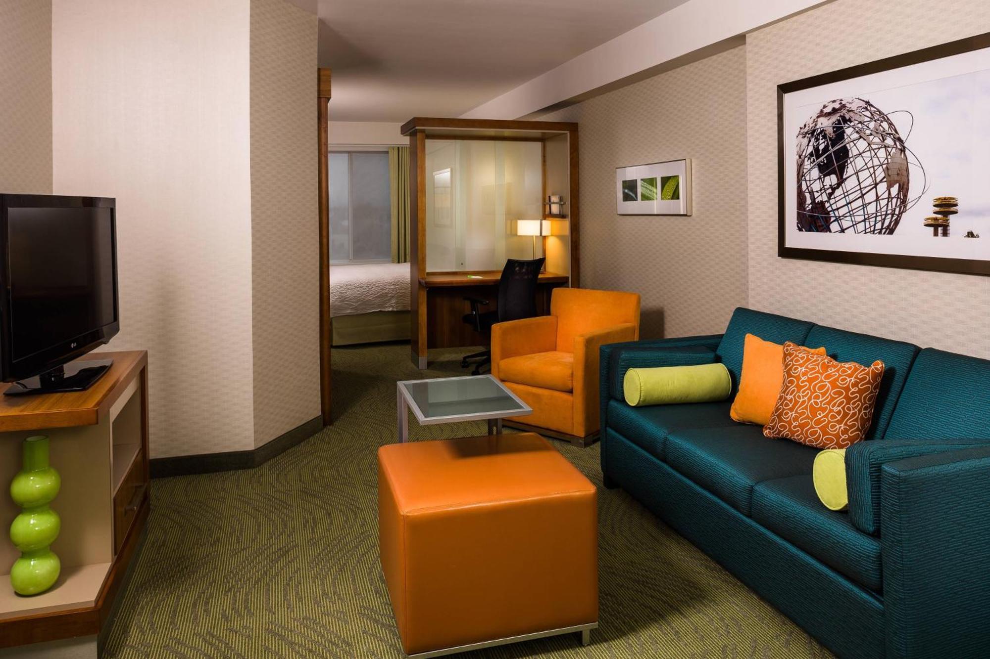 Springhill Suites By Marriott New York Laguardia Airport Екстер'єр фото